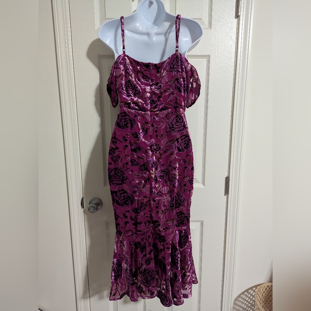 Lulu's Fuchsia Floral Off-Shoulder Midi Dress - Picture 7 of 9